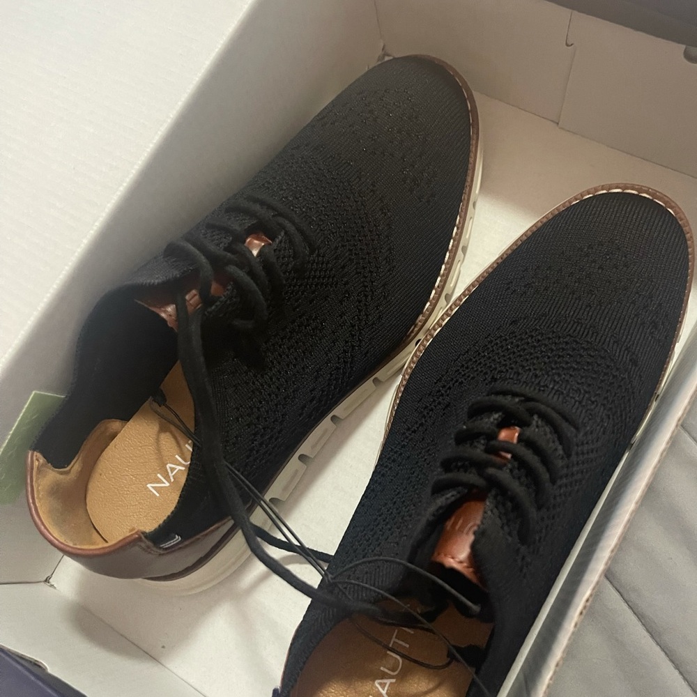 Nautica men’s shoes size 9